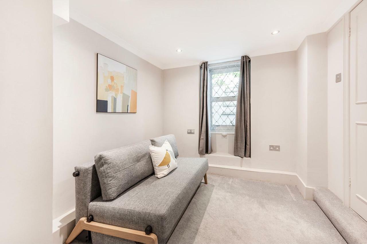 Stylish 2 Bedroom Flat In Knightsbridge London Exterior foto