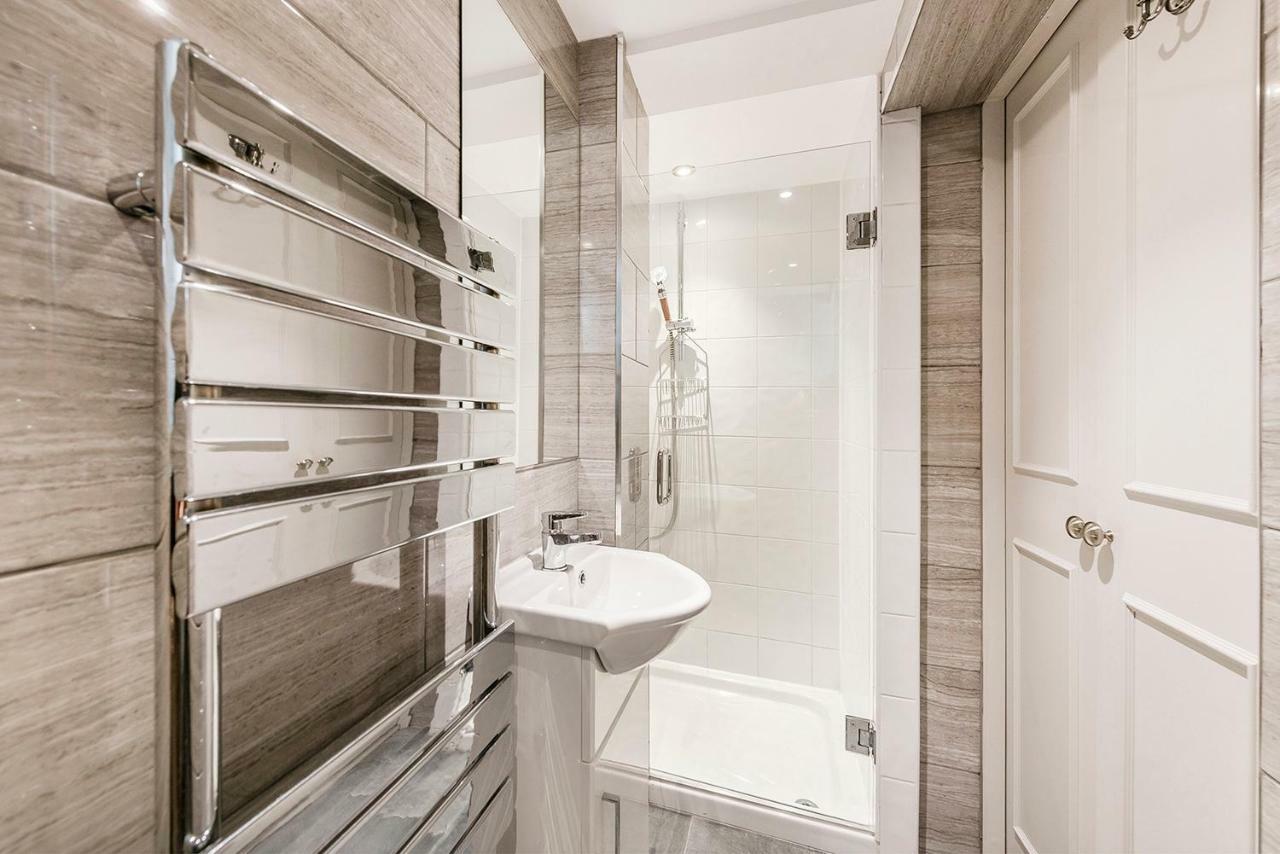 Stylish 2 Bedroom Flat In Knightsbridge London Exterior foto