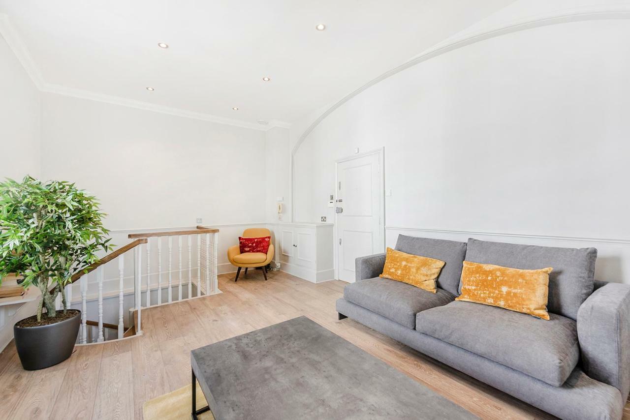 Stylish 2 Bedroom Flat In Knightsbridge London Exterior foto